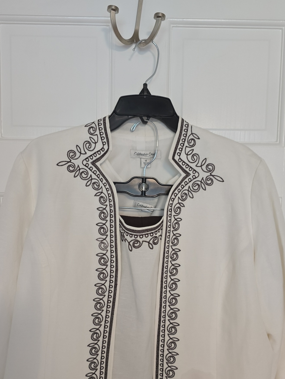 Coldwater Creek Cream  Embroidered Jacket with Brown Trim Matching Top /pants